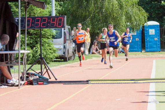 Dzie Sportu w Oarowie Mazowieckim 13 czerwca 2015 roku XXVII Bieg Oarowski im. Janusza Kusociskiego.